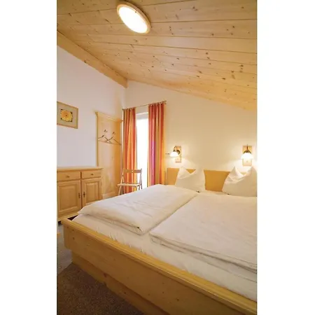 Three-bedroom Holiday In Holiday home Annaberg im Lammertal