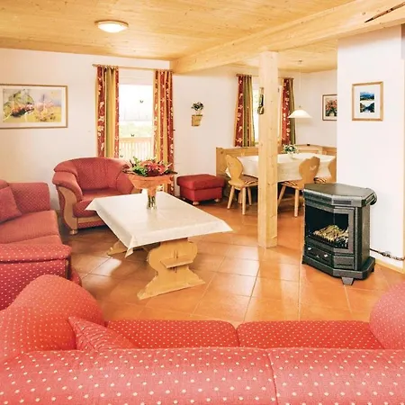 Three-bedroom Holiday In Holiday home Annaberg im Lammertal