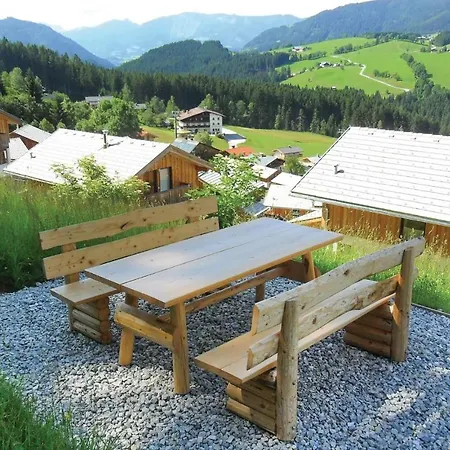 Holiday home Three-bedroom Holiday In