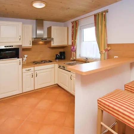 Three-bedroom Holiday In Annaberg im Lammertal